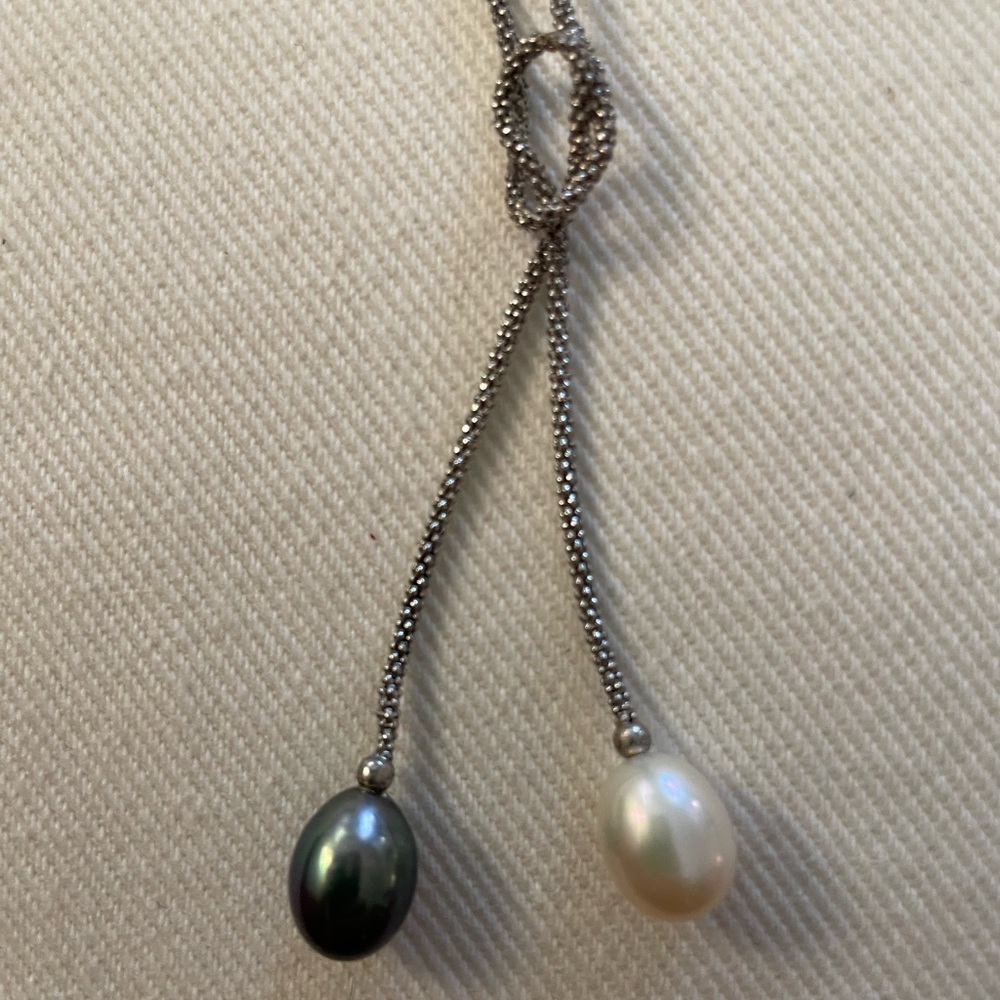 Silver Chain with Drop pearls